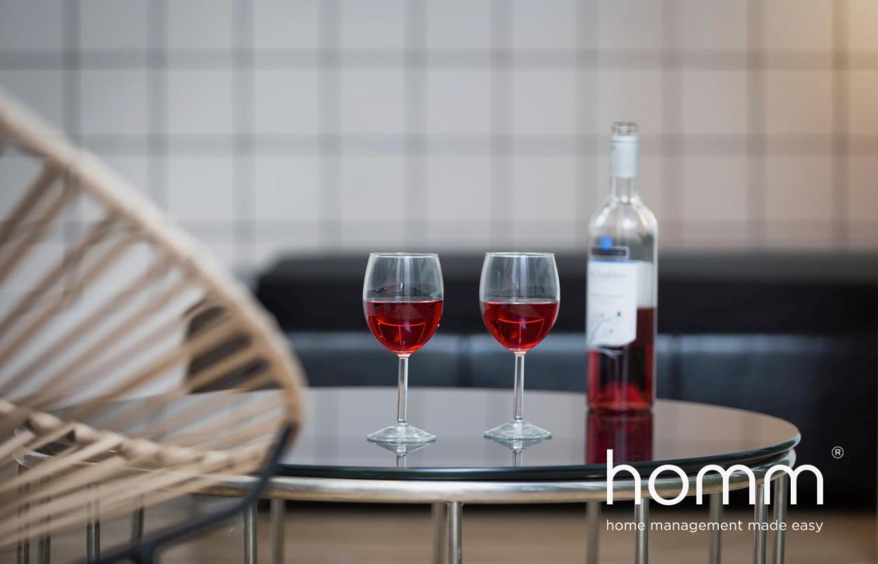 35M² Homm Impressive Apartment In Афины Экстерьер фото